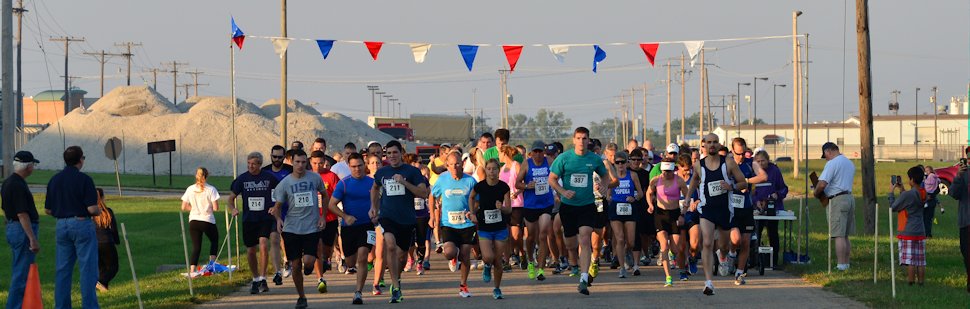 Start Line at 2014 Combat Air Museum 5K & 10K Run